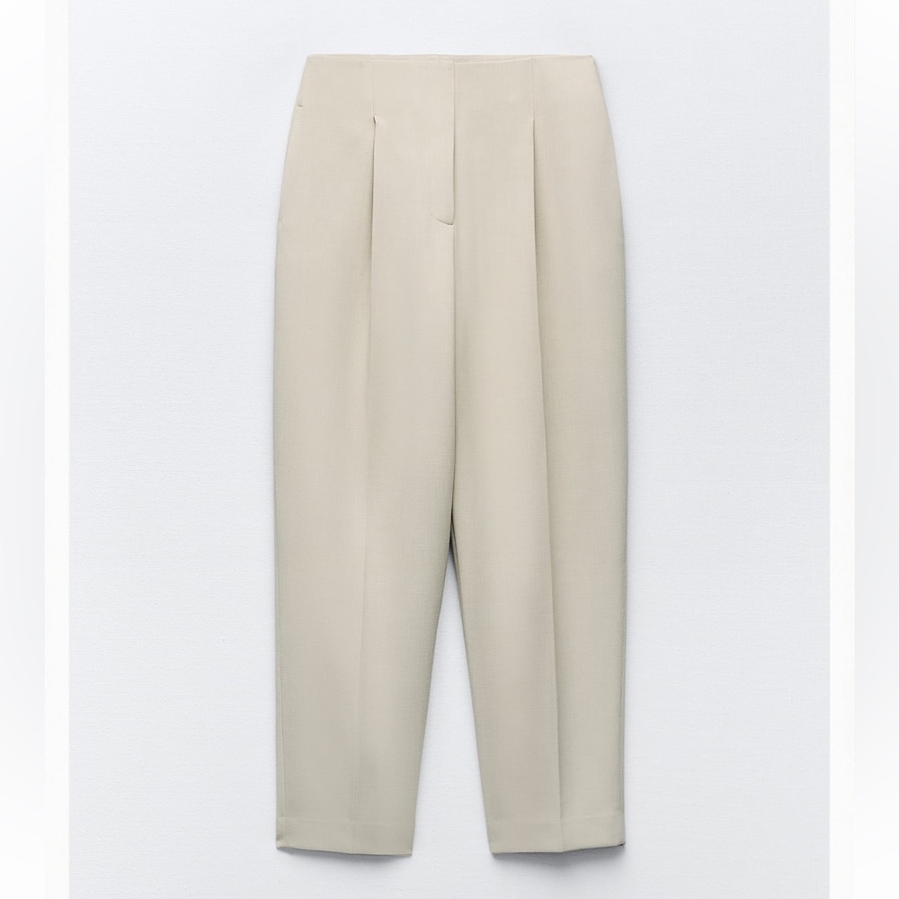 Zara beige cream HIGH-WAISTED TAPERED FIT PANTS WITH DARTS